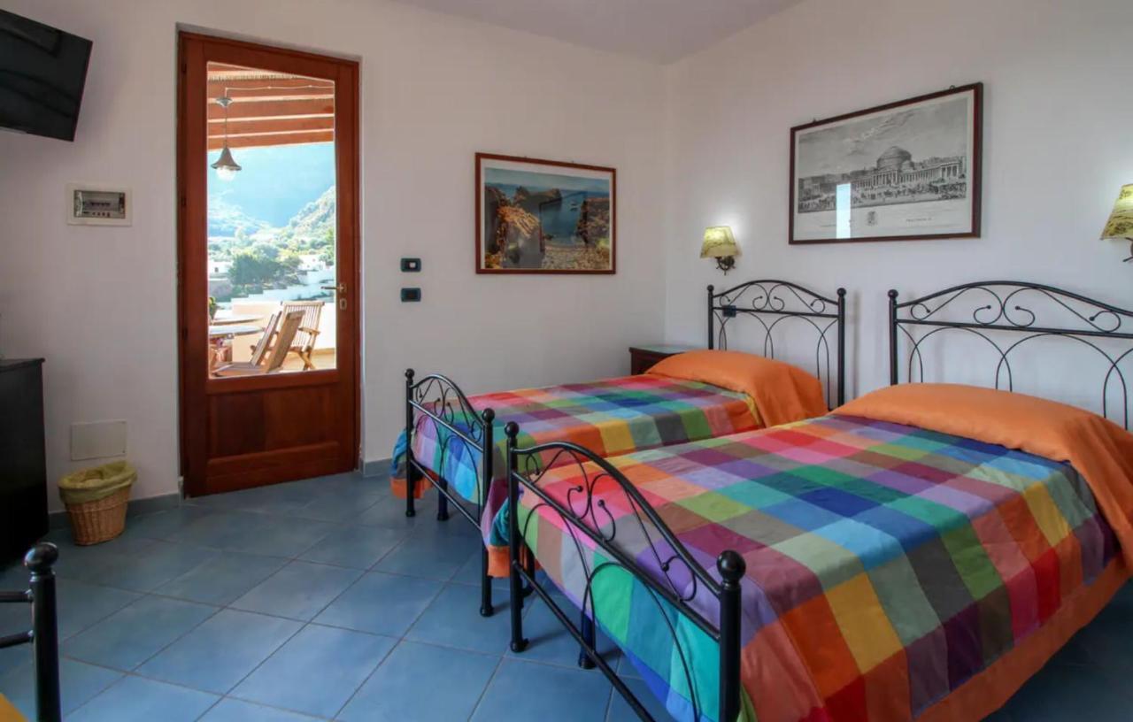 Casa Vacanza Artemis Città di Lipari Esterno foto