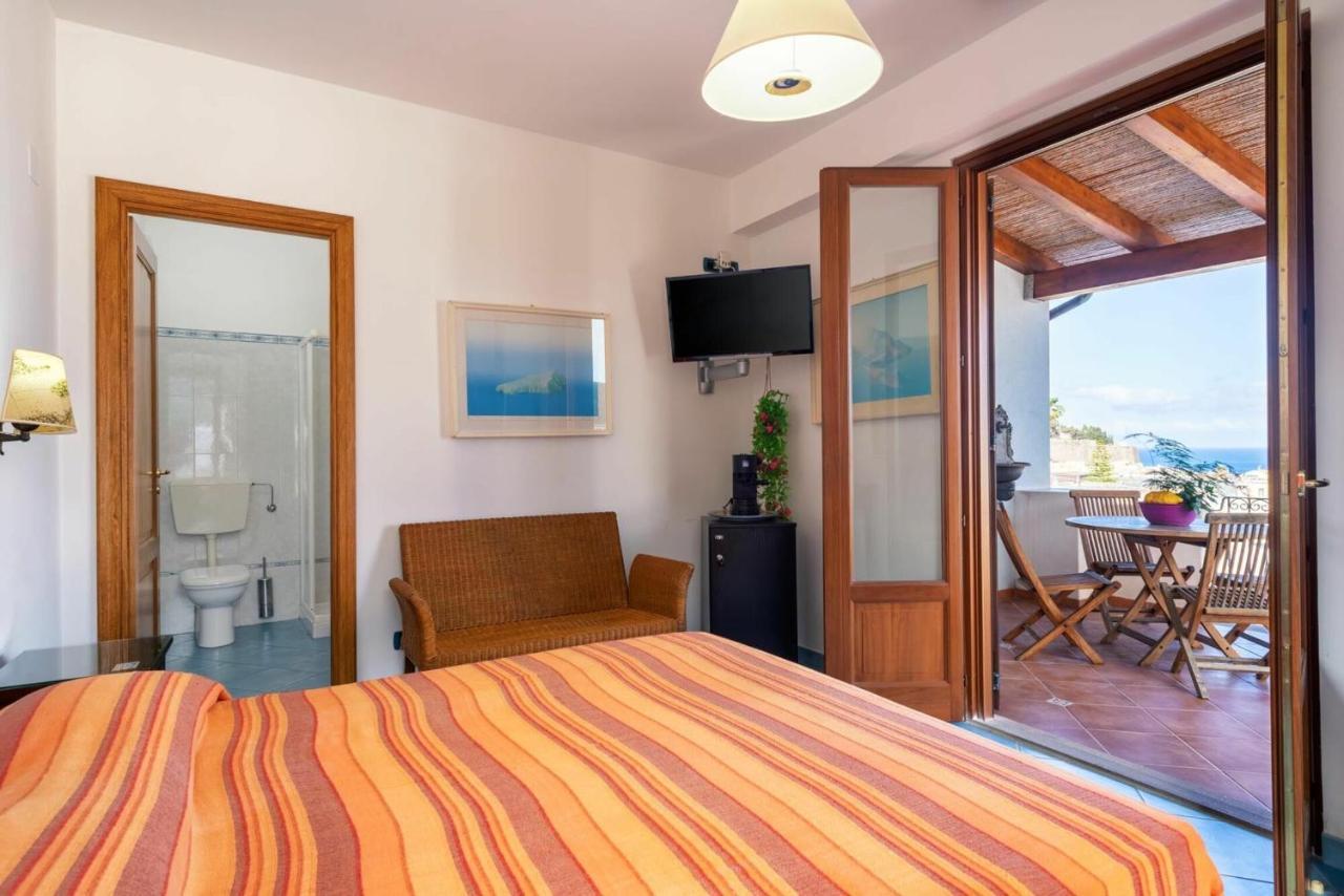 Casa Vacanza Artemis Città di Lipari Esterno foto