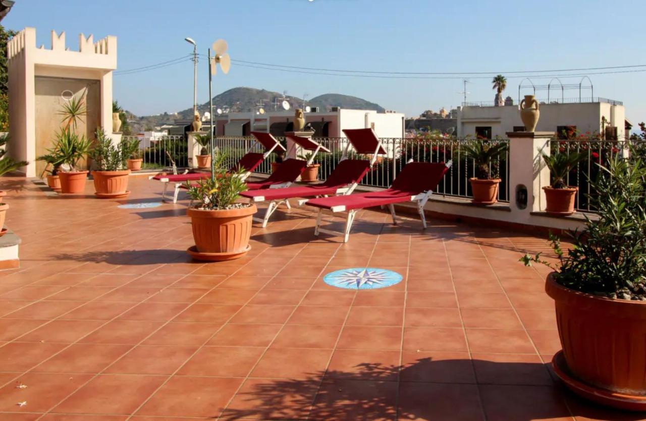 Casa Vacanza Artemis Città di Lipari Esterno foto