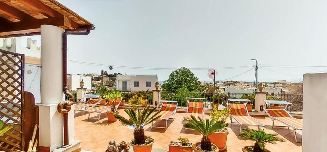 Casa Vacanza Artemis Città di Lipari Esterno foto