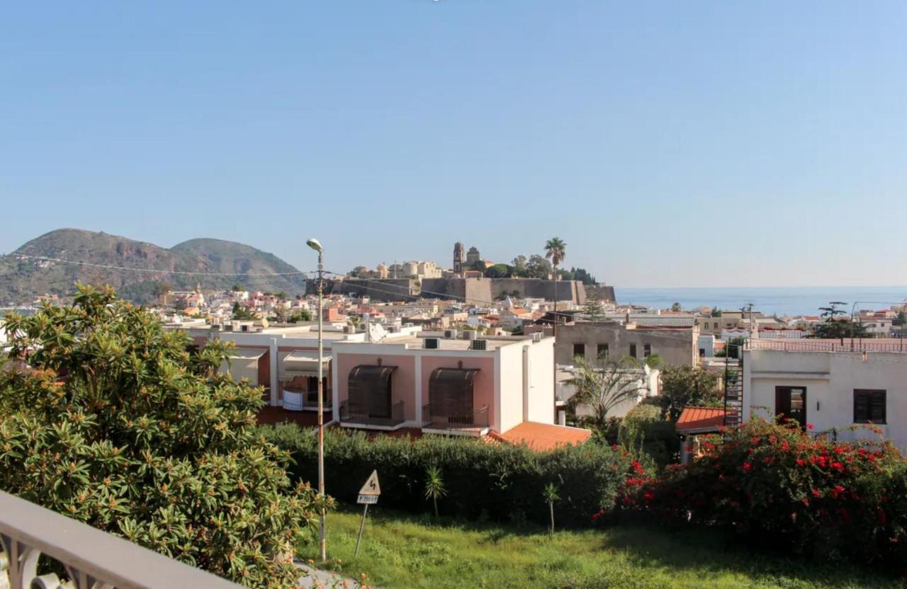 Casa Vacanza Artemis Città di Lipari Esterno foto