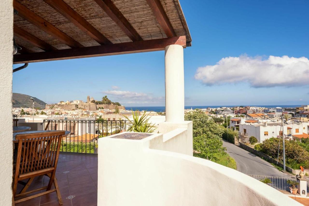 Casa Vacanza Artemis Città di Lipari Esterno foto
