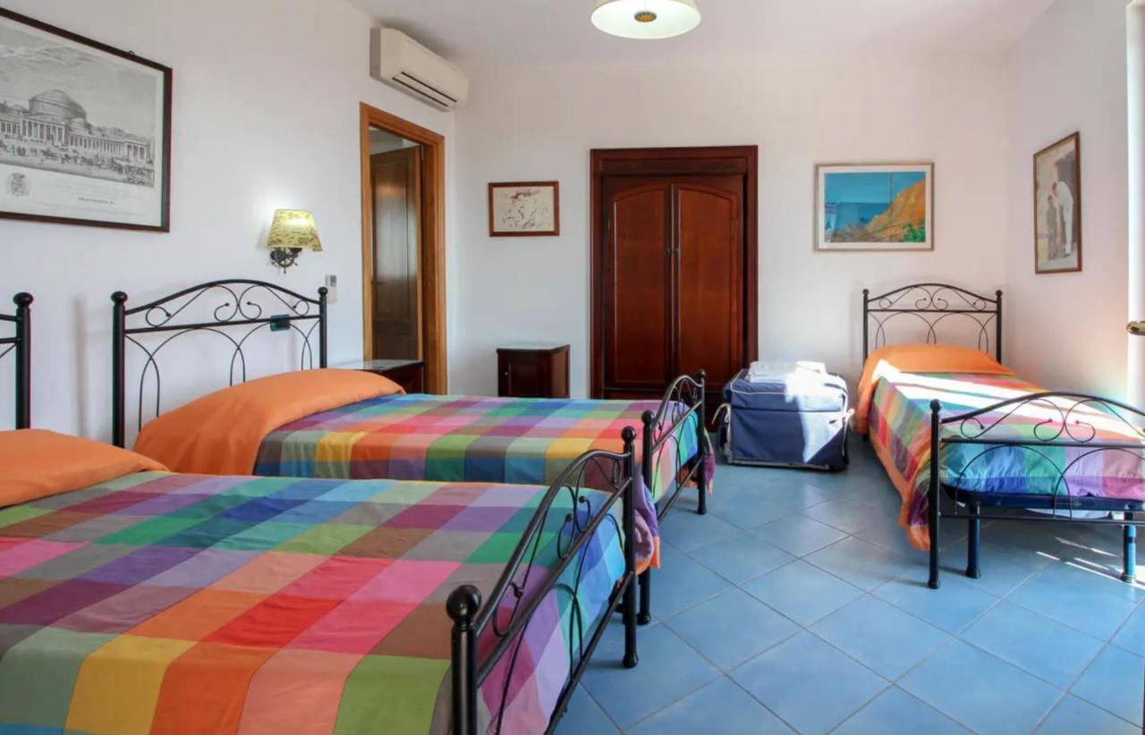 Casa Vacanza Artemis Città di Lipari Esterno foto